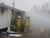 Stucture Fire 3.08.05 017.jpg (494759 bytes)