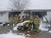 Stucture Fire 3.08.05 021.jpg (485368 bytes)